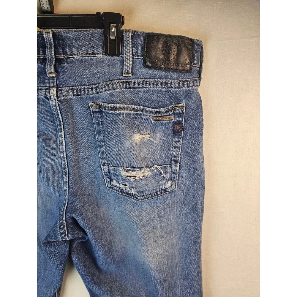 Rock & Republic Mens Straight Leg Jeans Blue Medium Wash Distressed 38x32